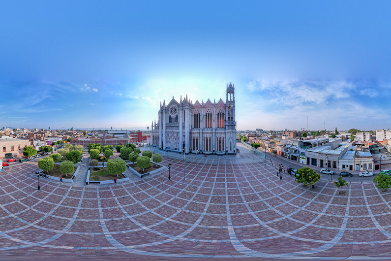 Leon-Ciudad-Multifacetica