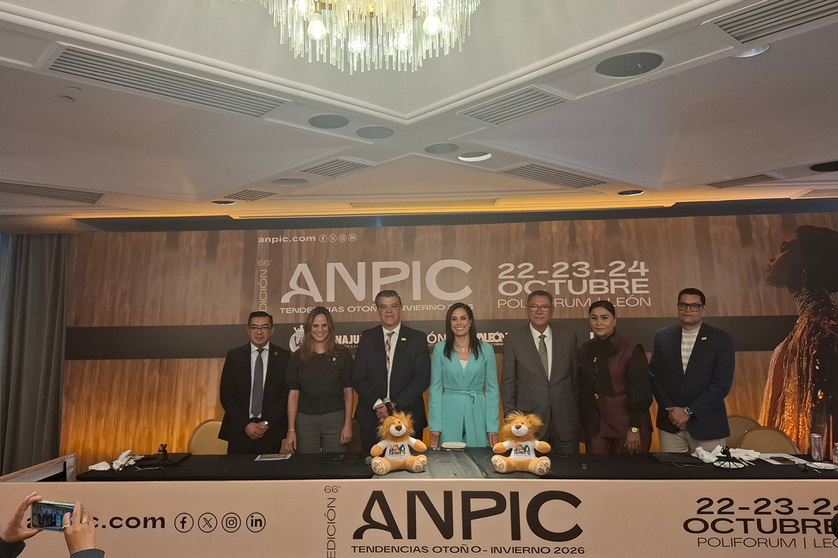 Leon-Eventos-Cierre-Segundo-Semestre